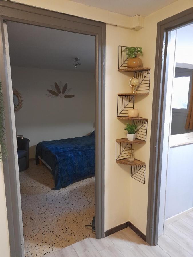 Les Melias T1 Appartamento Roujan Esterno foto